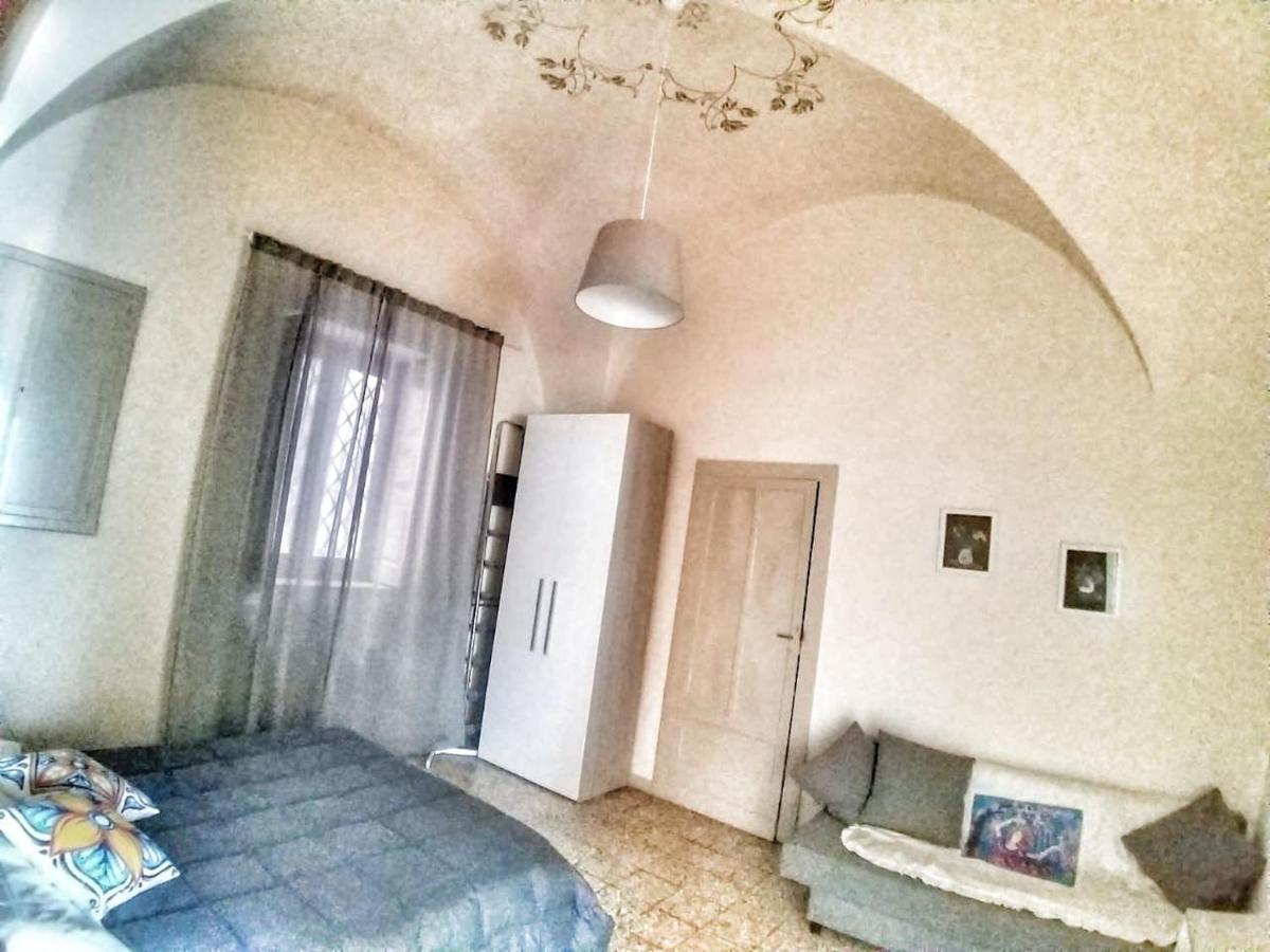 Casa Antonella Apartment Acireale Bagian luar foto