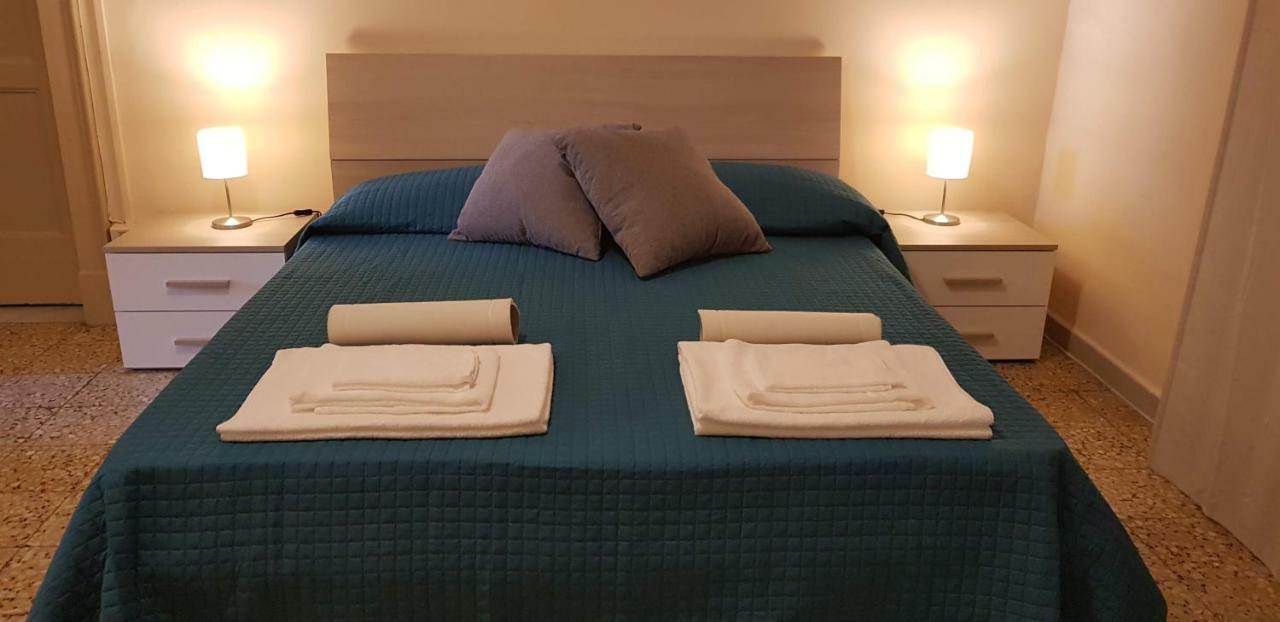 Casa Antonella Apartment Acireale Bagian luar foto